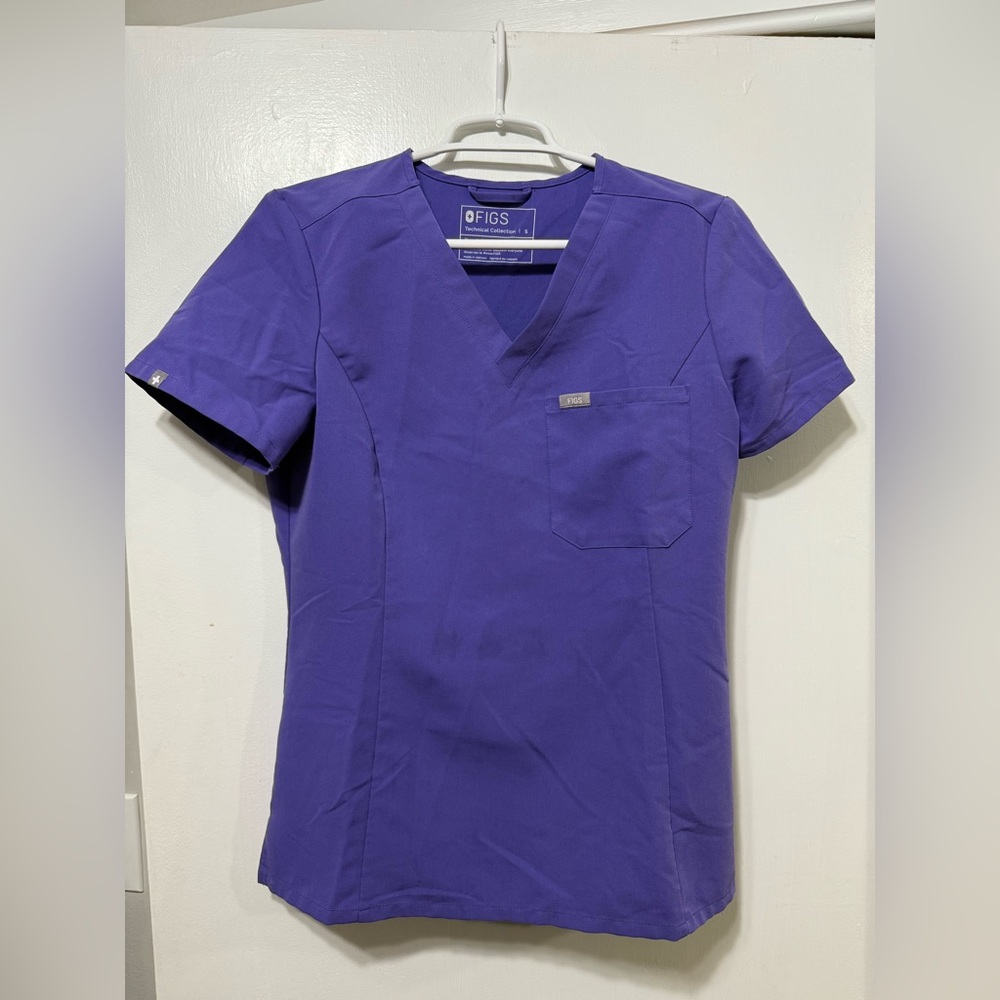 Figs Technical Collection Violet Top